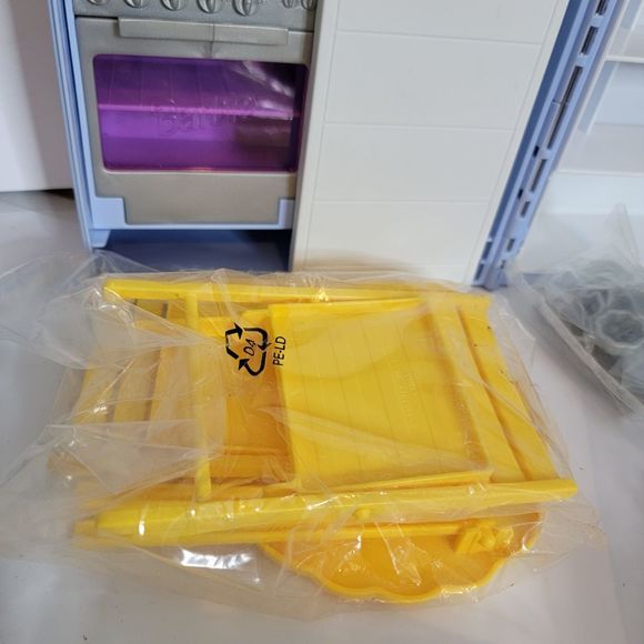 2000 Barbie Bake Shop & Cafe Set Not Complete - Picture 5 of 12